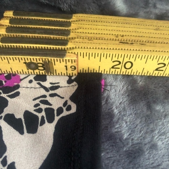 Dana Buchman long or 3/4 sleeve button down floral shirt‎ - Picture 12 of 13